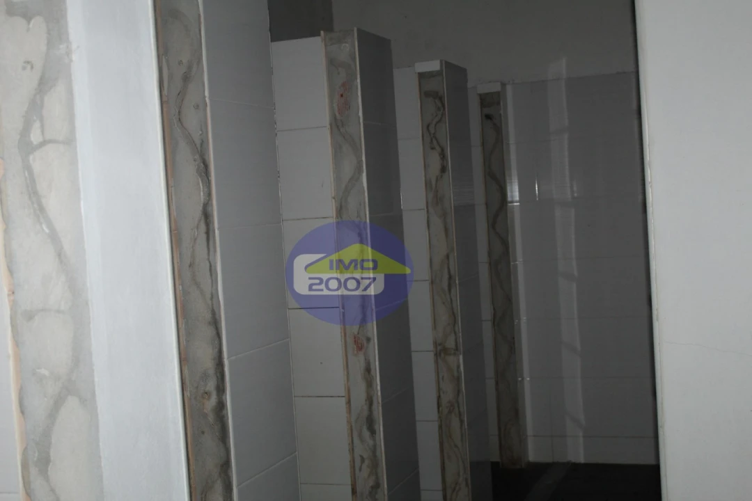 Loja para Venda em São João da Madeira Foto 77