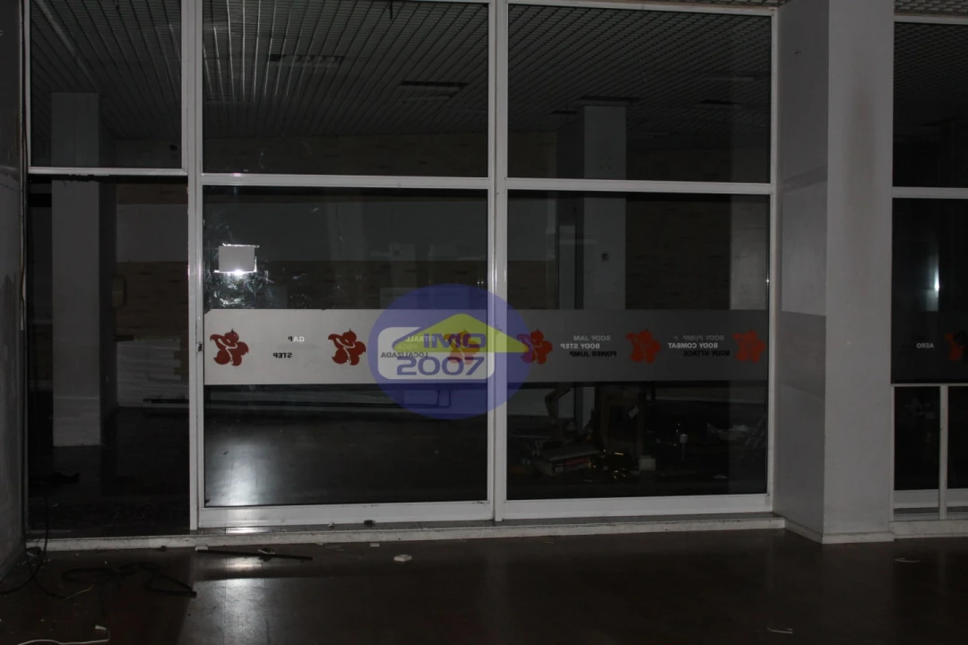 Loja para Venda em São João da Madeira Foto 81