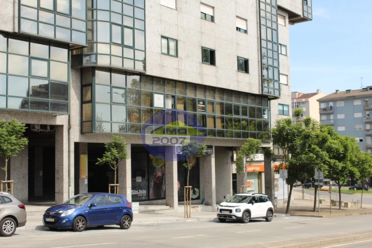 Loja para Venda em São João da Madeira