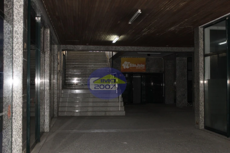 Loja para Venda em São João da Madeira Foto 7