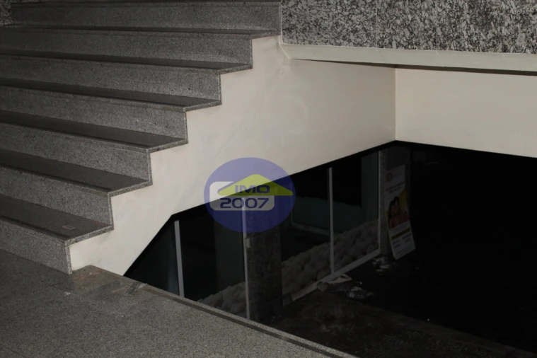 Loja para Venda em São João da Madeira Foto 13