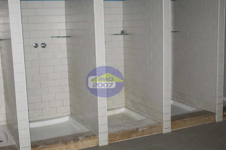 Loja para Venda em São João da Madeira Foto 32