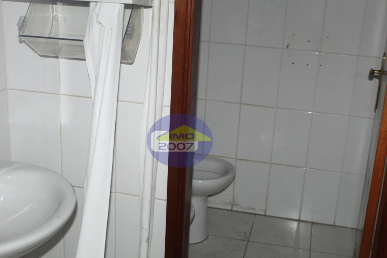 Loja para Venda em São João da Madeira Foto 45