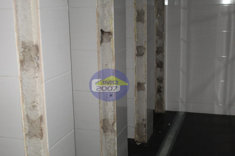 Loja para Venda em São João da Madeira Foto 65