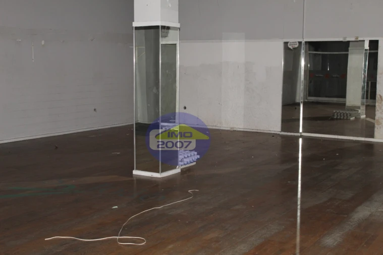 Loja para Venda em São João da Madeira Foto 79