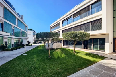 Apartamento T5 para Venda em Belém