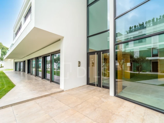 Apartamento T5 para Venda em Belém Foto 19