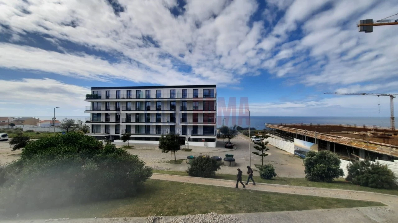 Apartamento T1 para Venda em Canidelo Foto 1