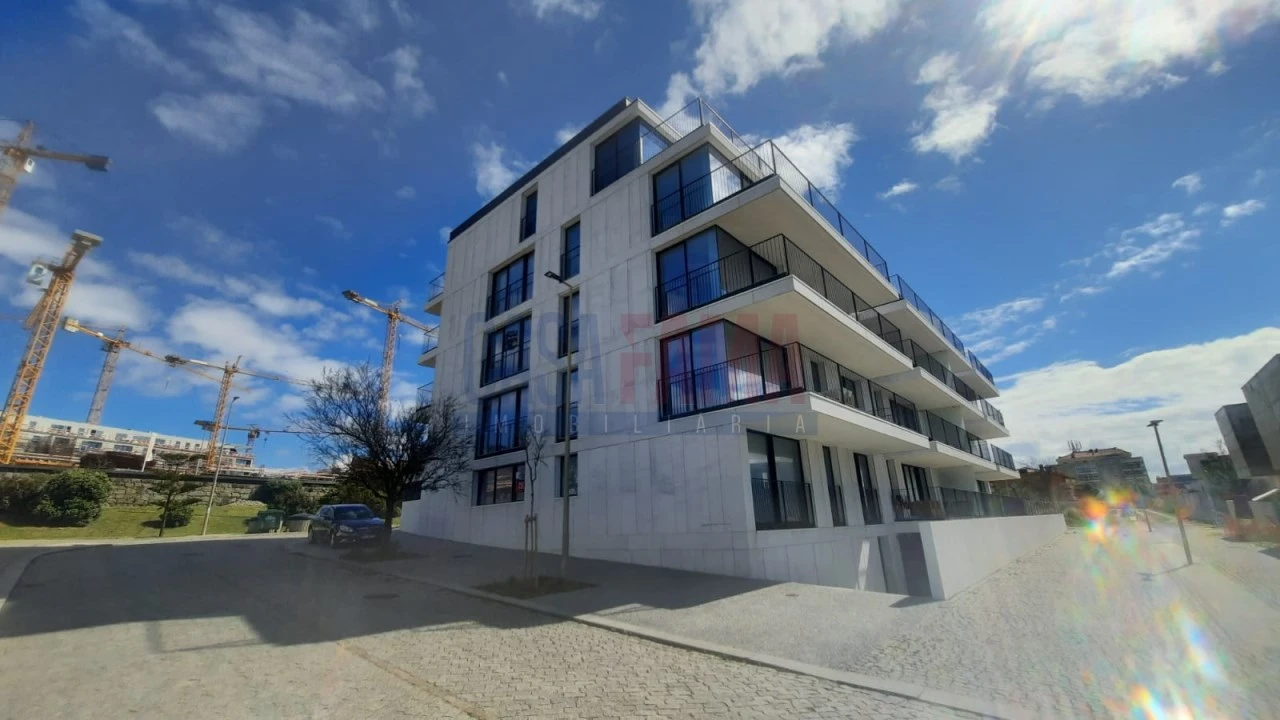 Apartamento T1 para Venda em Canidelo Foto 2