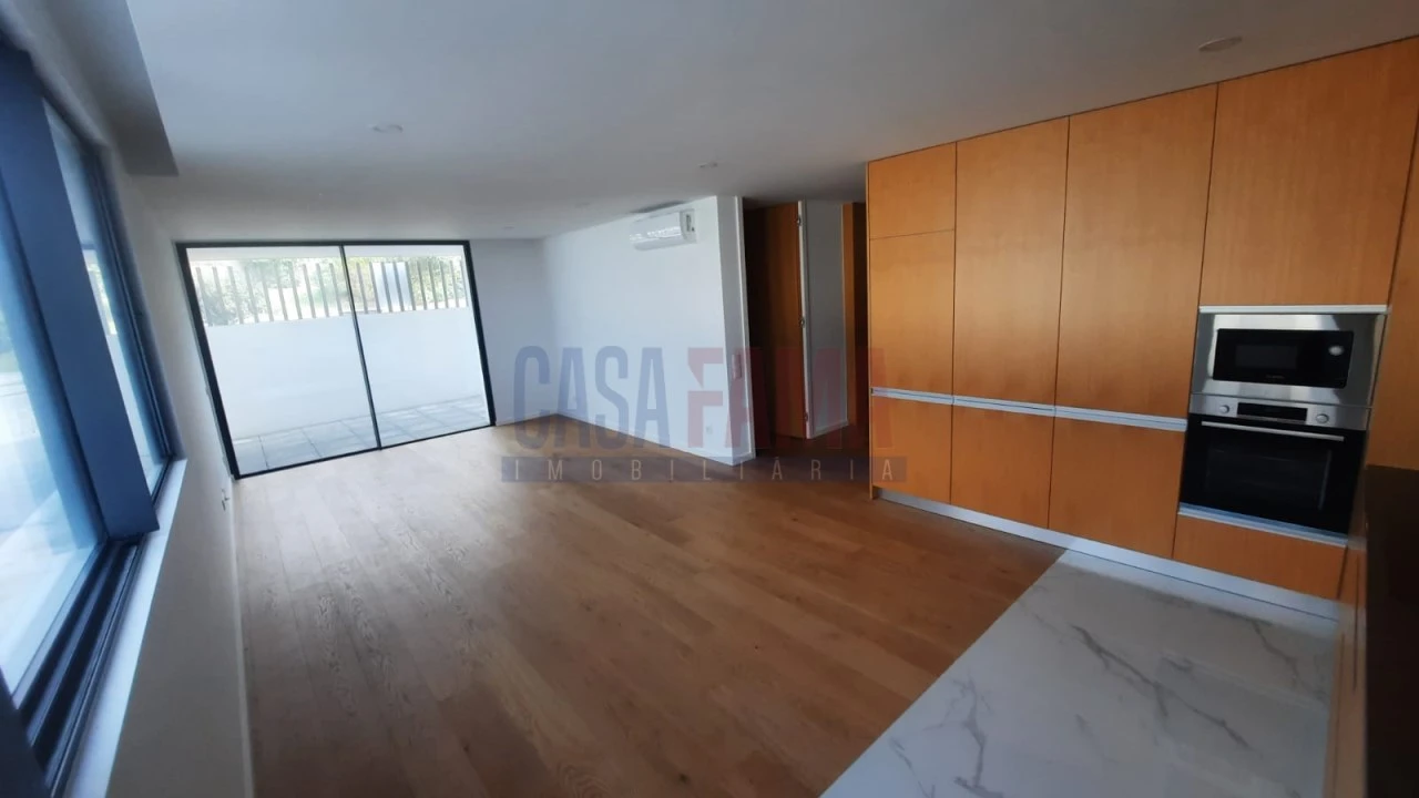 Apartamento T1 para Venda em Canidelo Foto 3