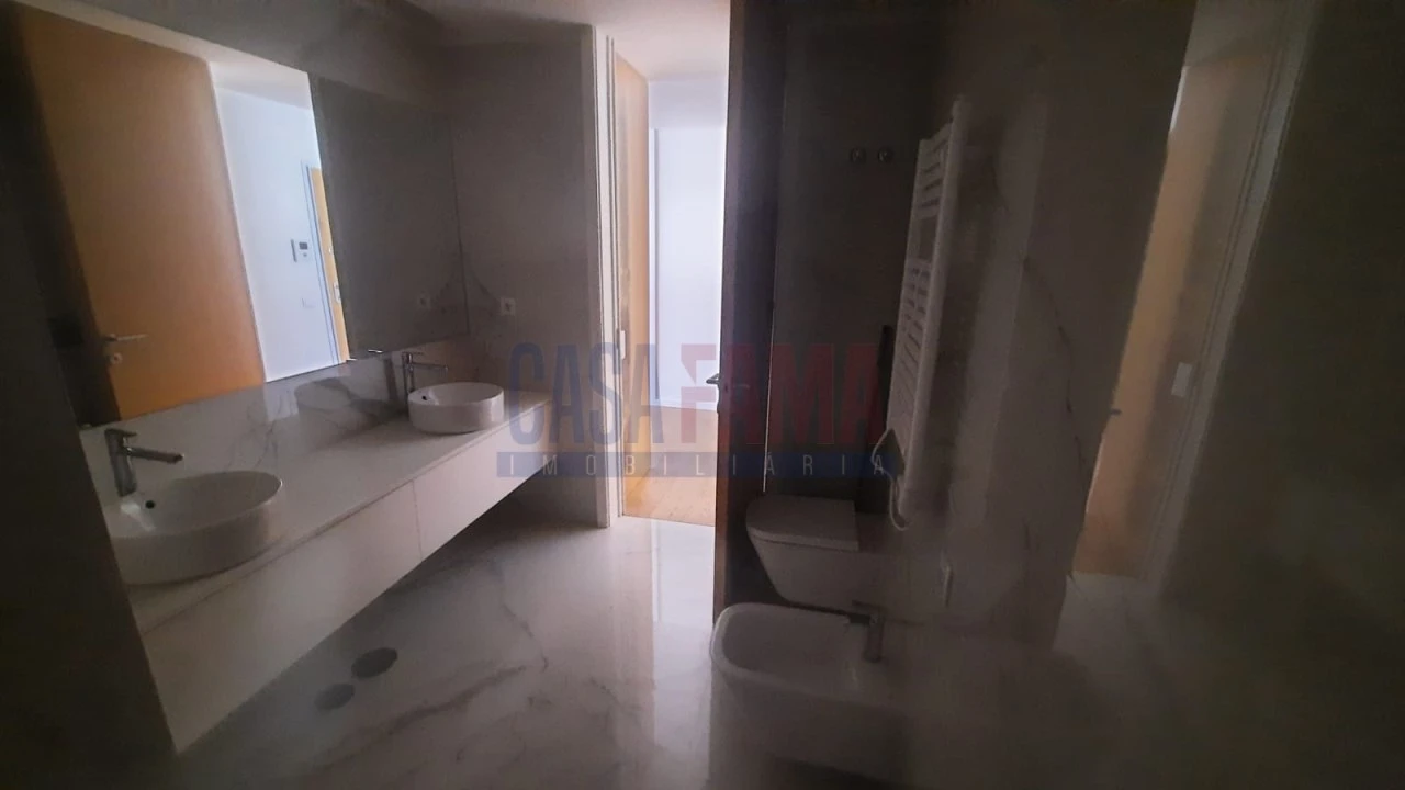 Apartamento T1 para Venda em Canidelo Foto 12