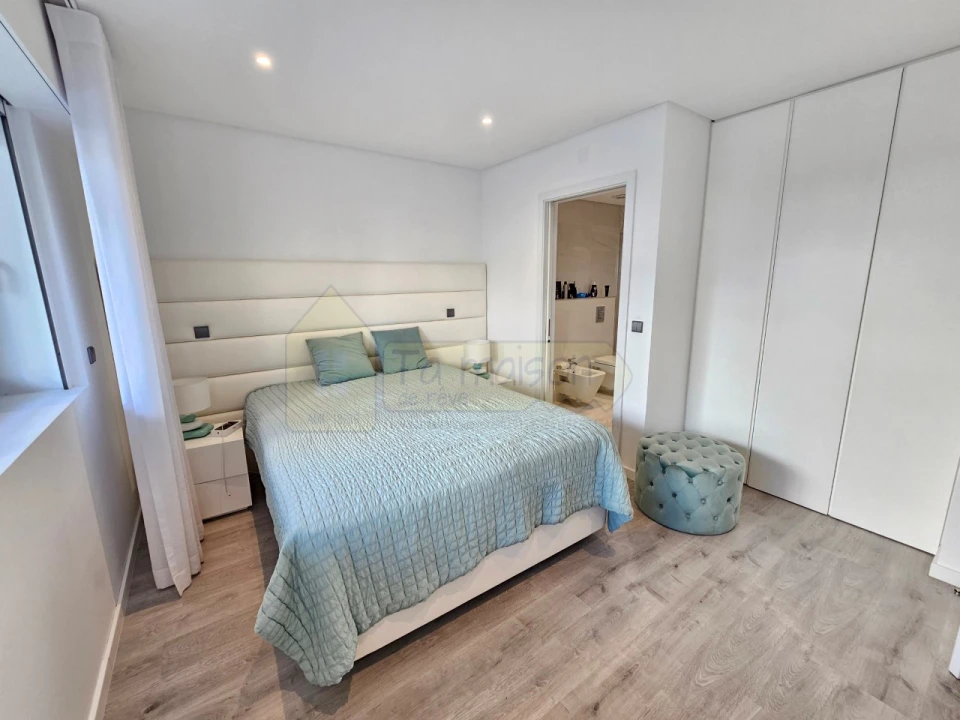 Apartamento T2 para Venda em Quarteira Foto 8