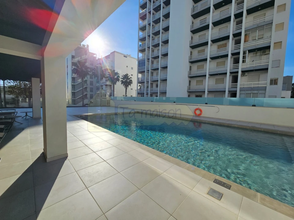 Apartamento T2 para Venda em Quarteira Foto 14