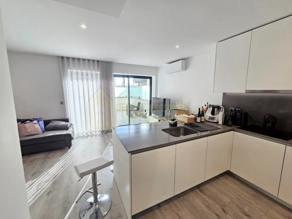 Apartamento T2 para Venda em Quarteira Foto 21