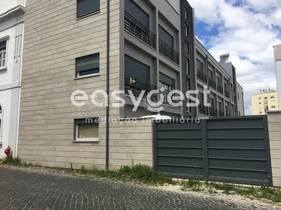 Apartamento T3 para Venda em Marvila Foto 19