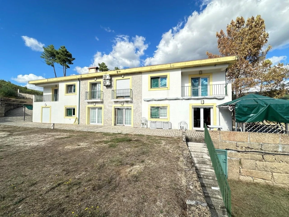 Quinta T3 para Venda em Aldeia Nova Foto 2