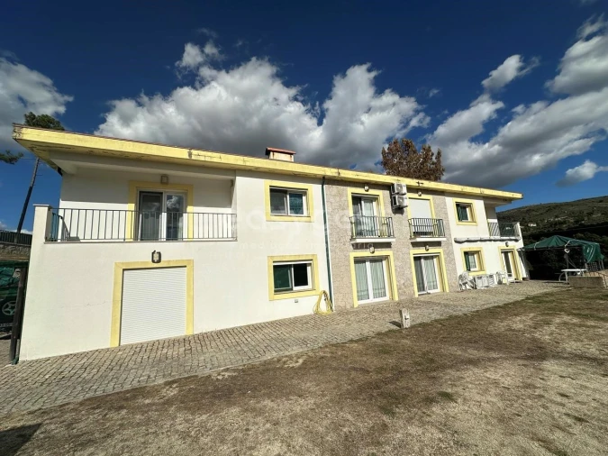 Quinta T3 para Venda em Aldeia Nova Foto 1