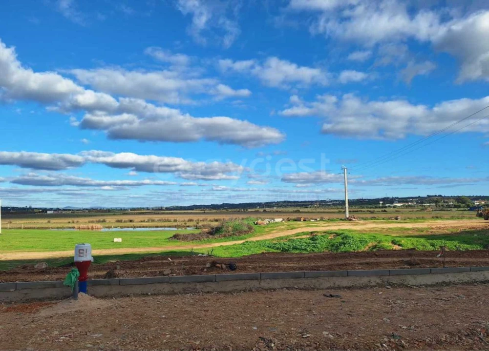 Terreno para Venda em Lagoa e Carvoeiro Foto 1