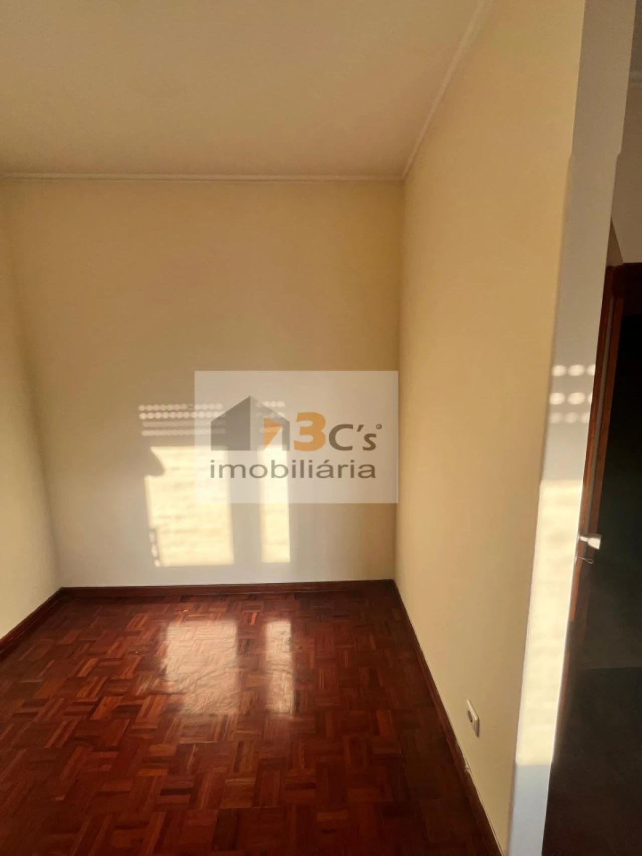 Apartamento T2 para Venda em Lordelo do Ouro e Massarelos Foto 26