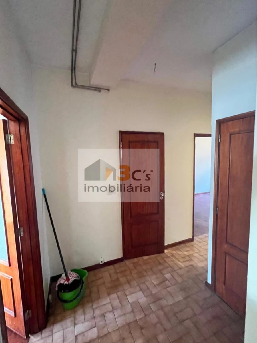 Apartamento T2 para Venda em Lordelo do Ouro e Massarelos Foto 22
