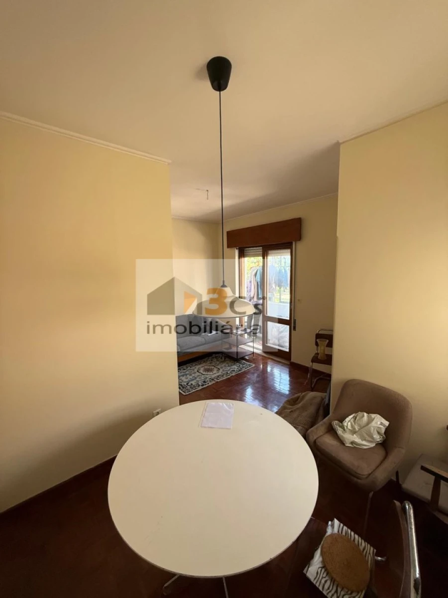 Apartamento T2 para Venda em Lordelo do Ouro e Massarelos Foto 11