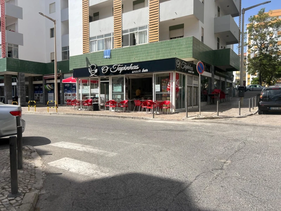 Negócio para Venda em Quarteira Foto 23