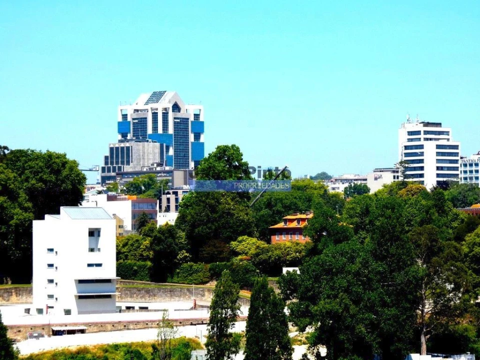 Apartamento T2 para Venda em Cedofeita, Santo Ildefonso, Sé, Miragaia, São Nicolau e Vitória Foto 3