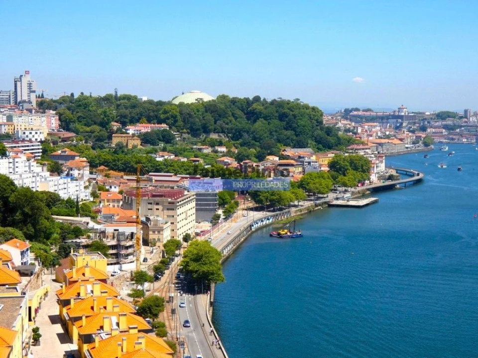 Apartamento T2 para Venda em Cedofeita, Santo Ildefonso, Sé, Miragaia, São Nicolau e Vitória Foto 5