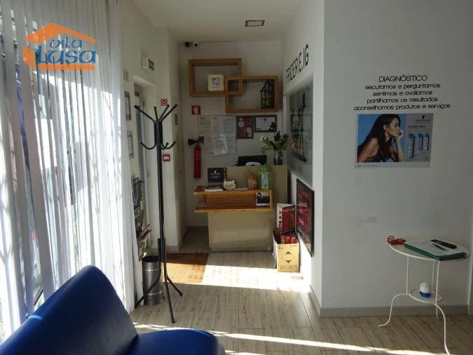 Loja para Venda em Vilar de Andorinho Foto 4