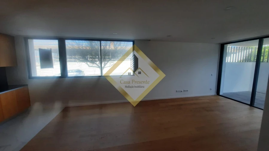 Apartamento T1 para Venda em Canidelo Foto 12