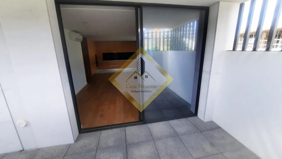 Apartamento T1 para Venda em Canidelo Foto 8