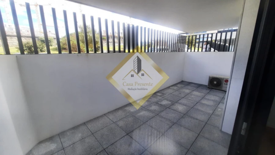 Apartamento T1 para Venda em Canidelo Foto 10