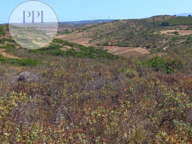 Terreno para Venda em Budens Foto 3