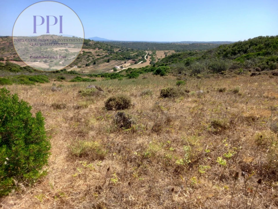 Terreno para Venda em Budens Foto 12
