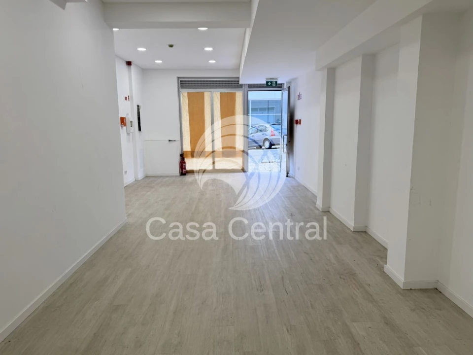 Loja para Venda em Arroios Foto 20