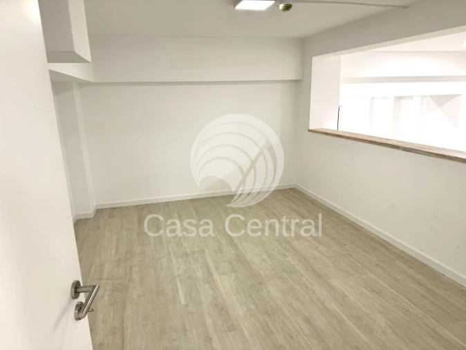 Loja para Venda em Arroios Foto 10