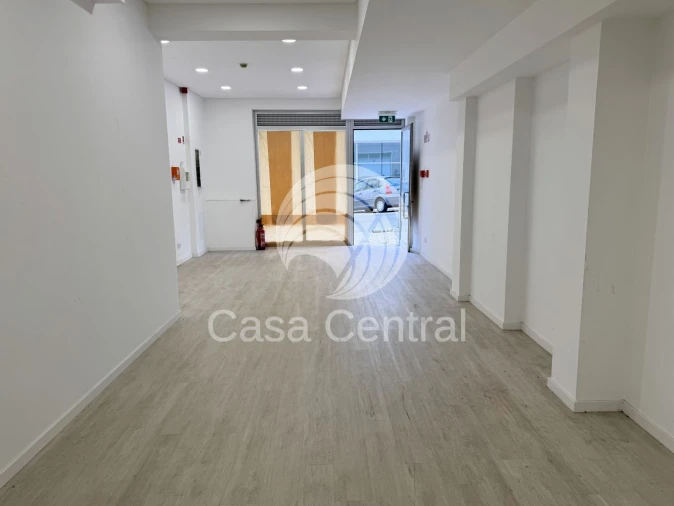 Loja para Venda em Arroios Foto 20