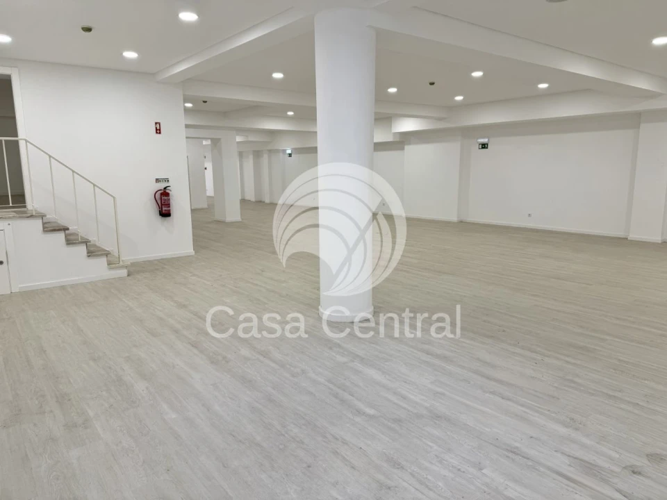 Loja para Venda em Arroios Foto 13