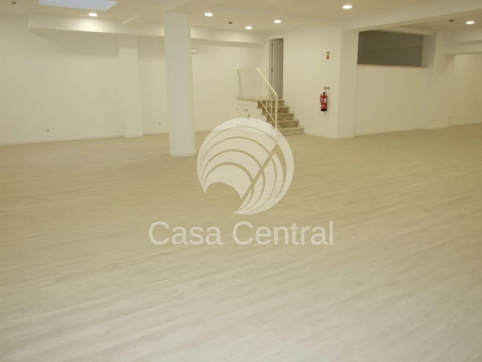 Loja para Venda em Arroios Foto 29