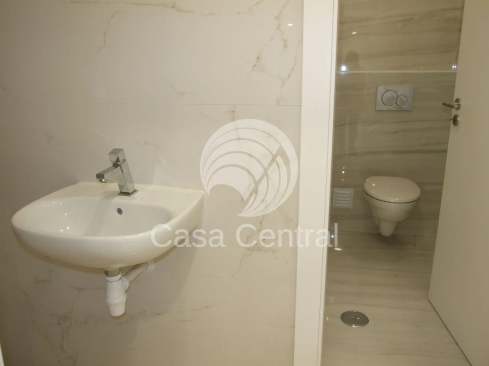 Loja para Venda em Arroios Foto 19