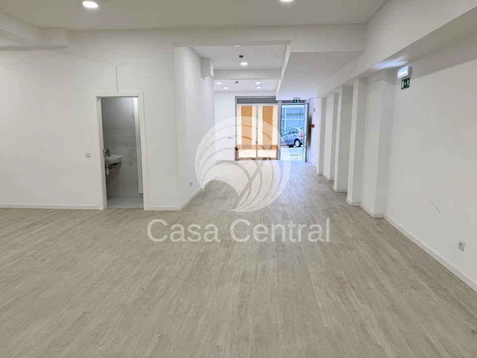 Loja para Venda em Arroios Foto 14