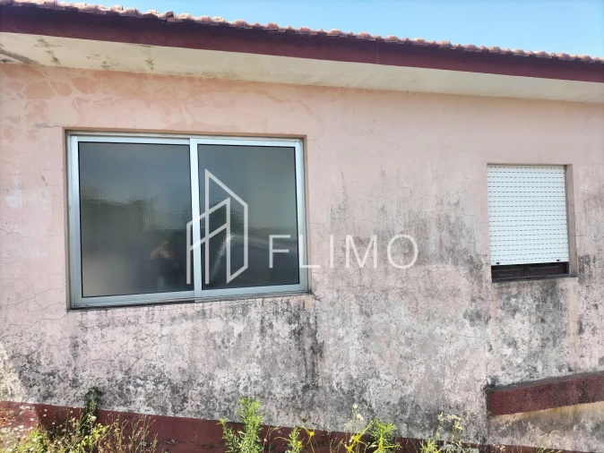 Moradia T3 para Venda em Vila de Cucujães Foto 19