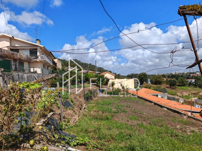 Moradia T3 para Venda em Vila de Cucujães Foto 49