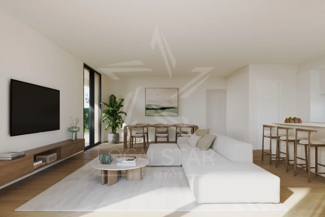 Moradia T3 para Venda em Salir de Matos Foto 3