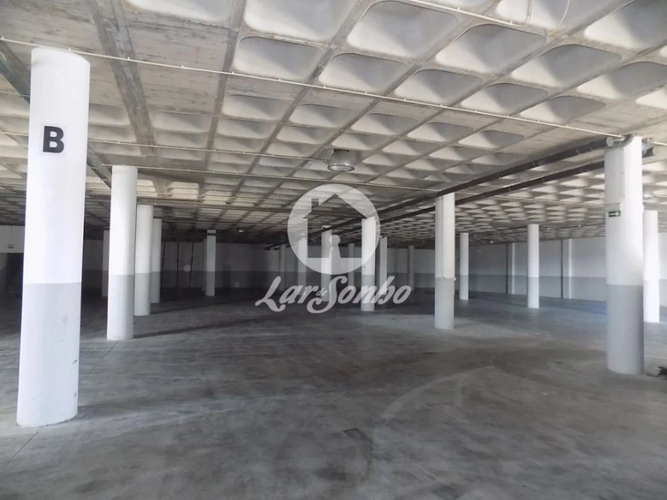 Armazém para Venda em Lousado Foto 5