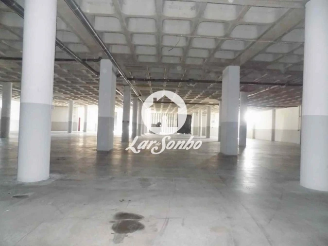 Armazém para Venda em Lousado Foto 2