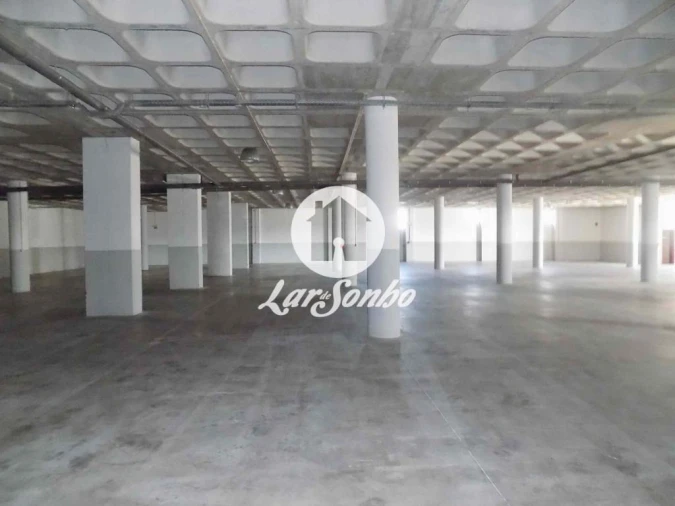 Armazém para Venda em Lousado Foto 4