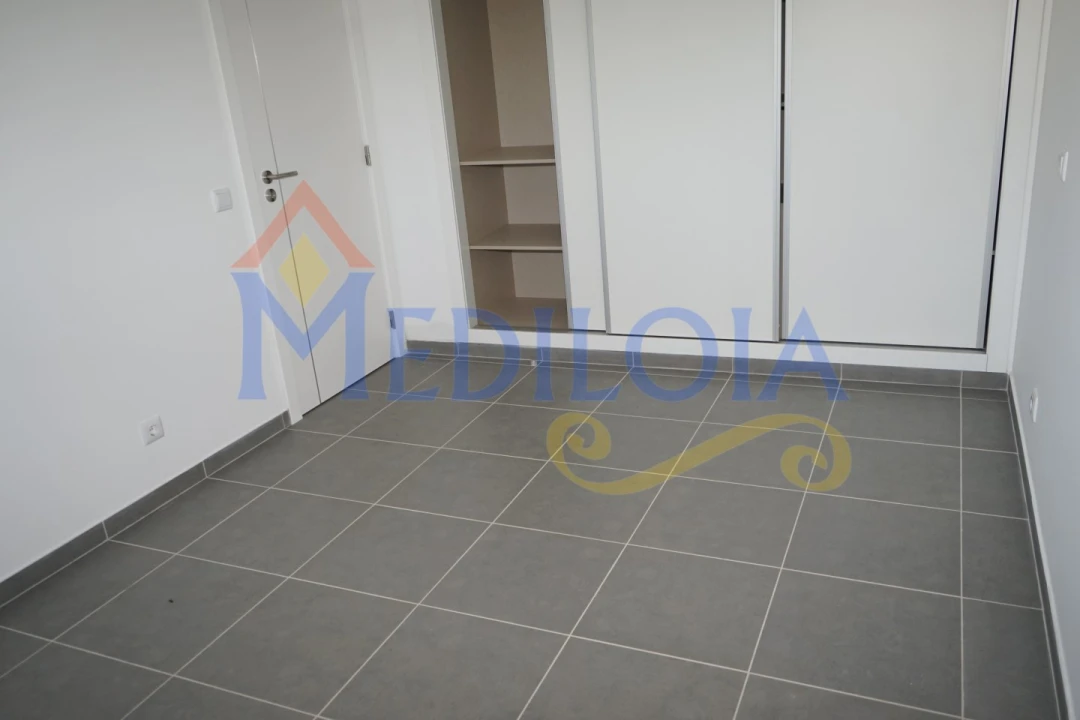 Moradia T3 para Venda em Vila Nova de Cacela Foto 16