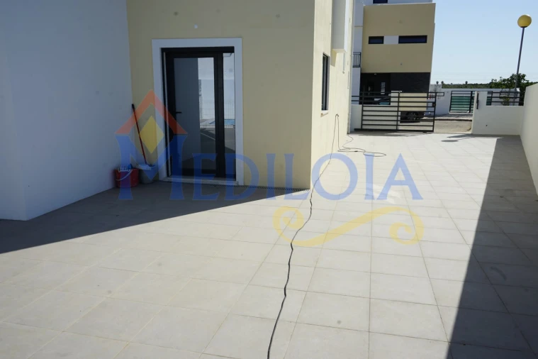 Moradia T3 para Venda em Vila Nova de Cacela Foto 8