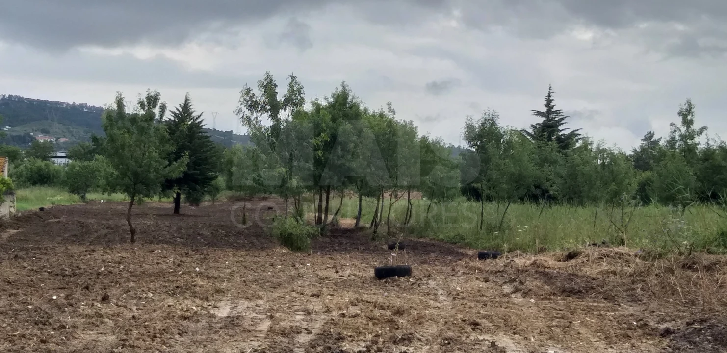Terreno para Venda em Alverca do Ribatejo e Sobralinho Foto 5